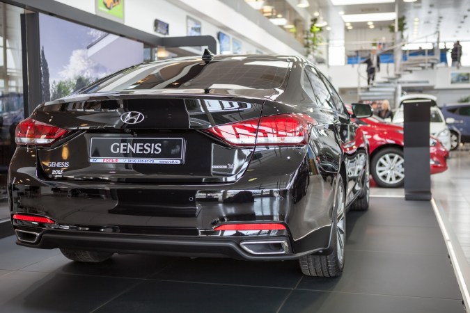 Hyundai y Genesis retiran casi 95.000 autos por riesgo de incendio