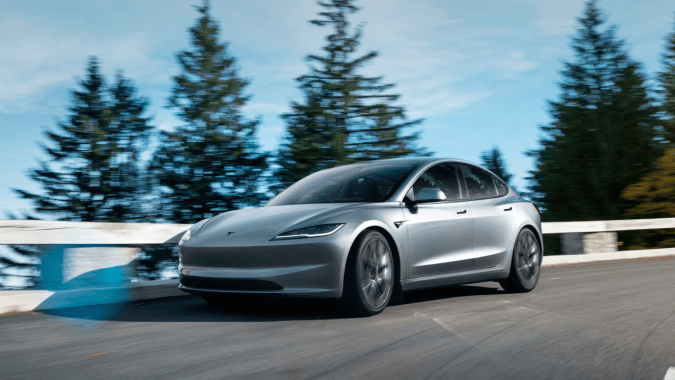 Tesla añade nuevas características al Model 3 en confort y potencia